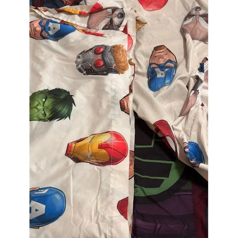 Marvel Avengers Twin Bedding Set Comforter Fitted Sheet Pillowcase Multicolor